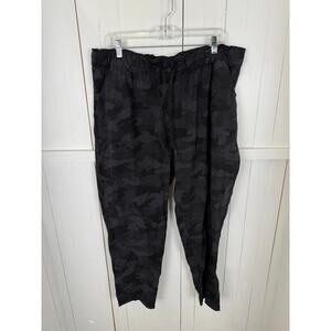 Lululemon Nylon Jogger Pants Black/Gray Size 18 NWOT